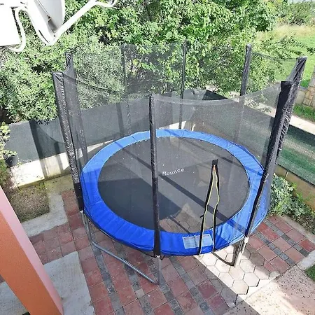 Villa Vesna With Pool Šišan